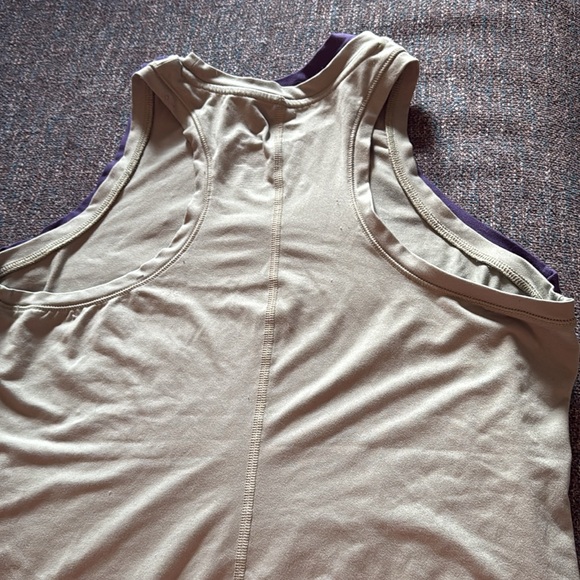 EUC Medium Set of 3 Target All in Motion Women's tanks - Picture 6 of 10